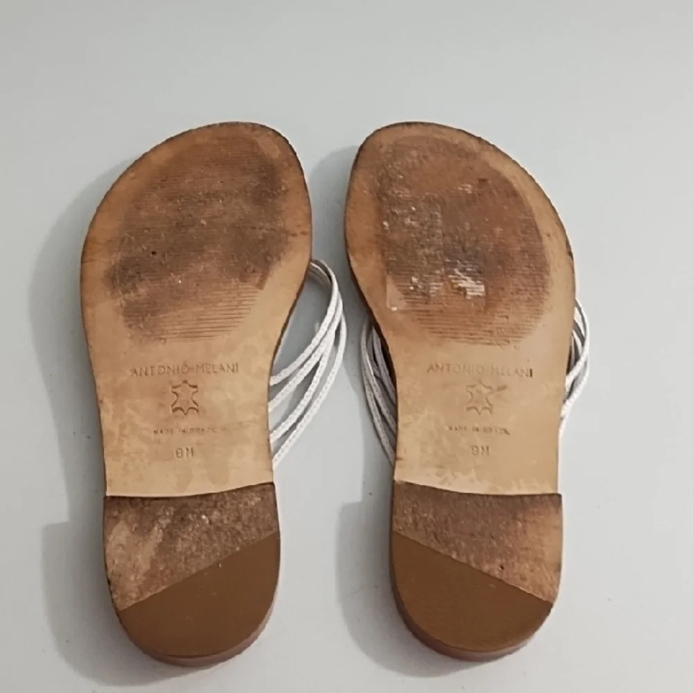 Antonio Melani White Strappy Leather Sandals Flip Flops